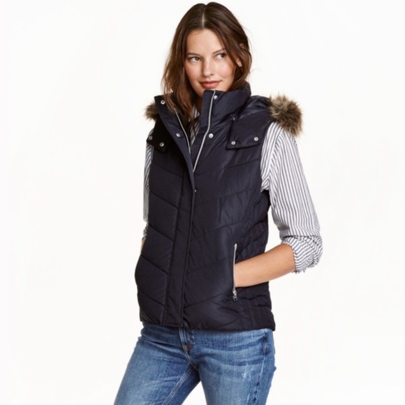 H&M Faux Fur Hood Puffer Vest - Picture 1 of 6